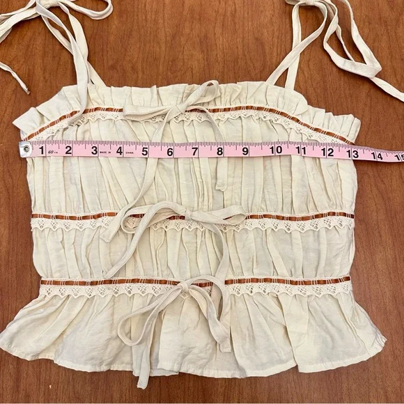 Thirty Thirty LA Cropped Babydoll Top Size XS Boho Tie Bow Festival Hippie Lace - Picture 3 of 6